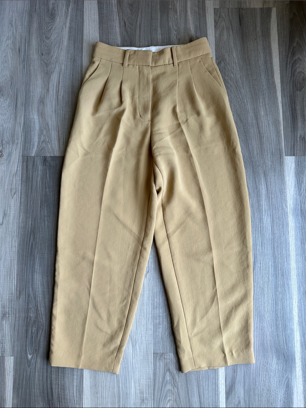 Wilfred Effortless Cropped Tailored Camel Dress Pants